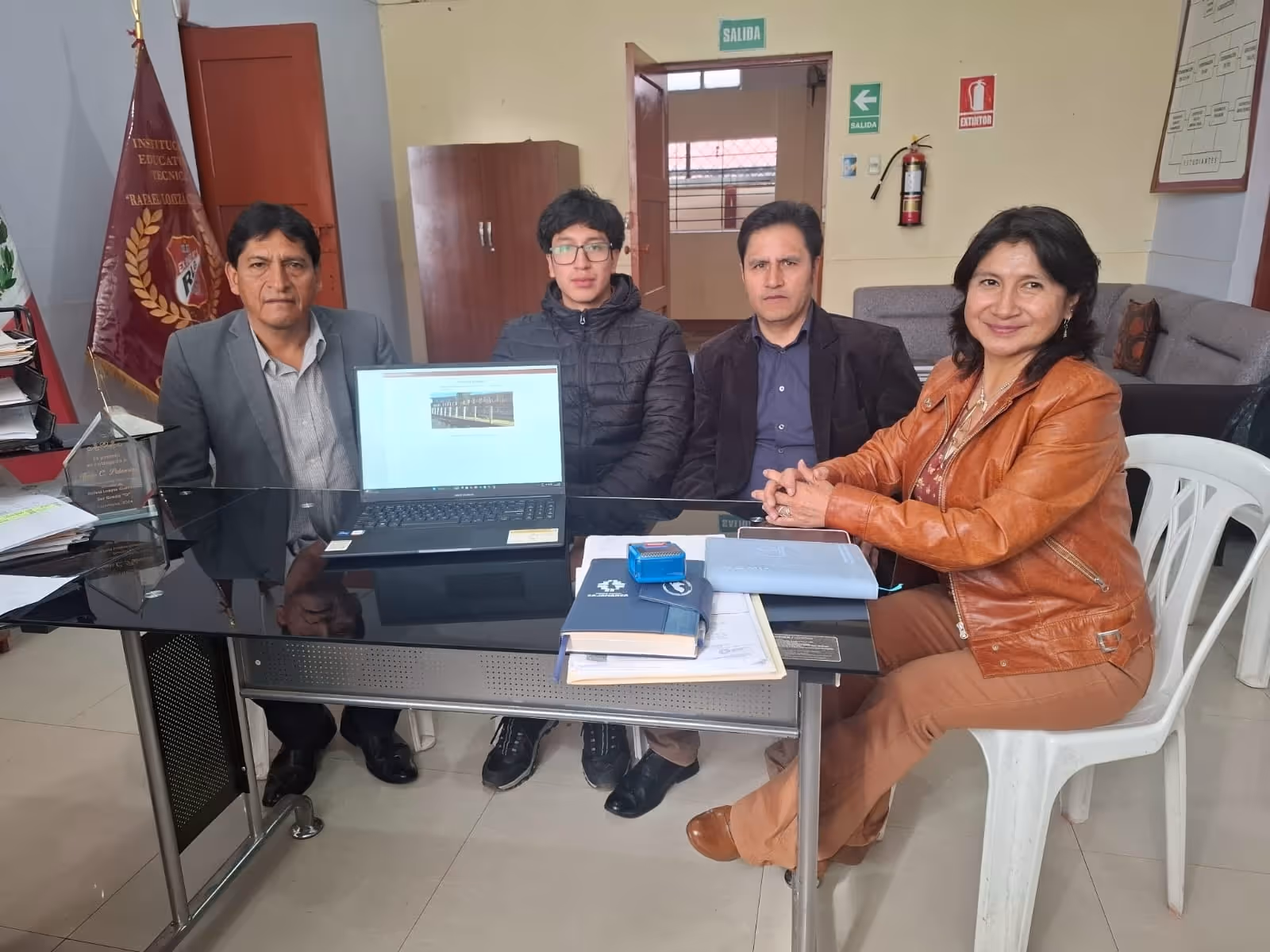 Sistema de Asistencia